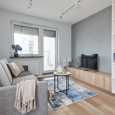 Lasek Marcelinski Comfy Apartment Poznan Exterior photo
