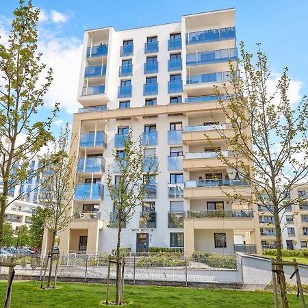 Lasek Marcelinski Comfy Apartment Poznan Exterior photo