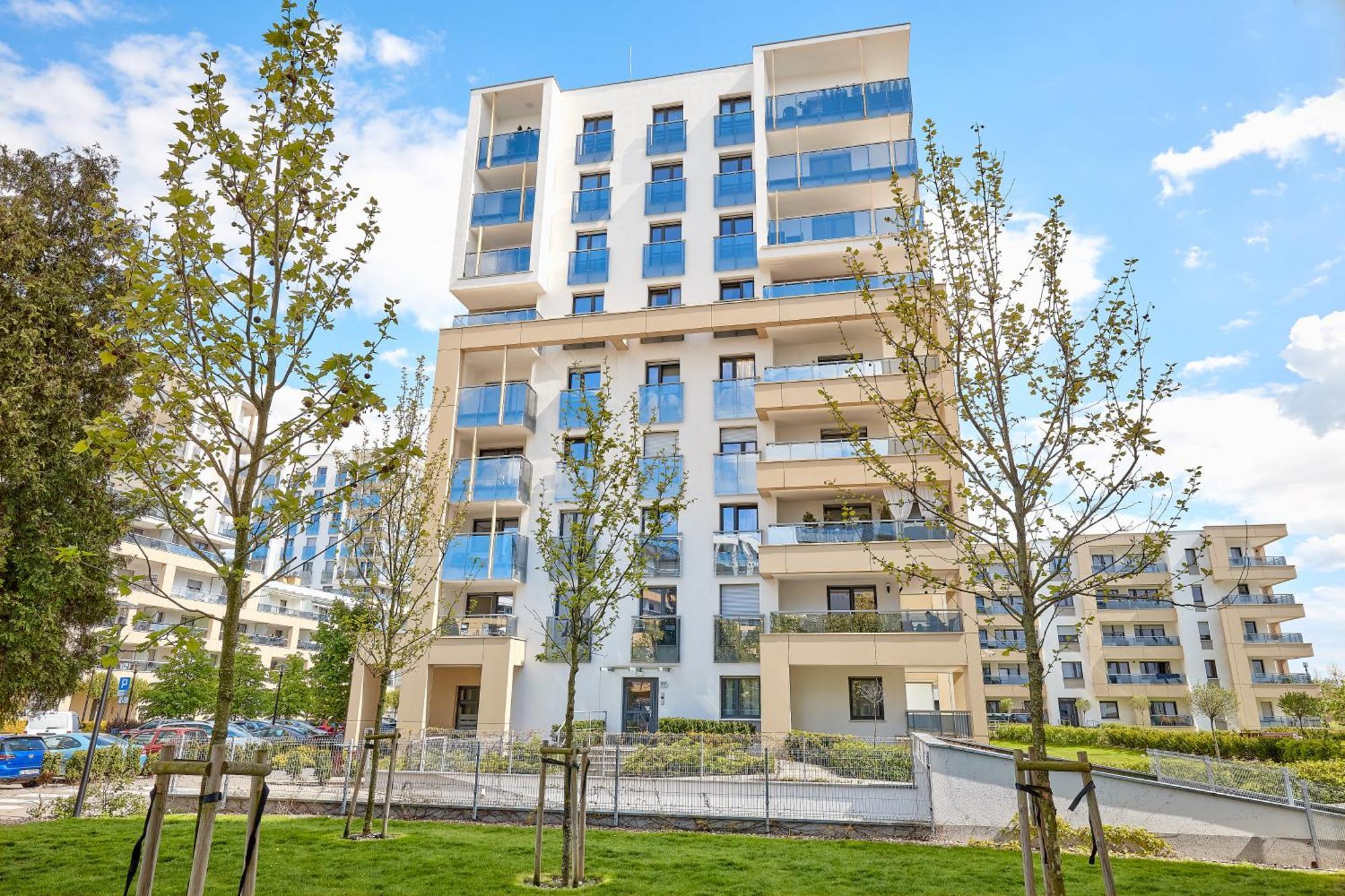 Lasek Marcelinski Comfy Apartment Poznan Exterior photo